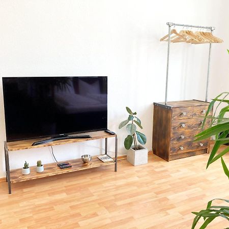2 Zimmer Ferienwohnung In Zentraler Lage Inkl Wlan & Netflix ライプツィヒ エクステリア 写真